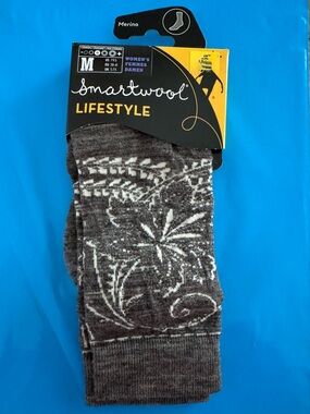 NWT Smartwool Gray and White Women's Lifestyle Merino Blend Patterned Socks
